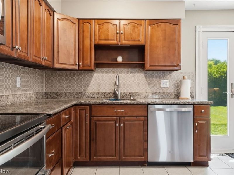 15677 Pinewood Drive , Strongsville, OH 44149 Photo 15
