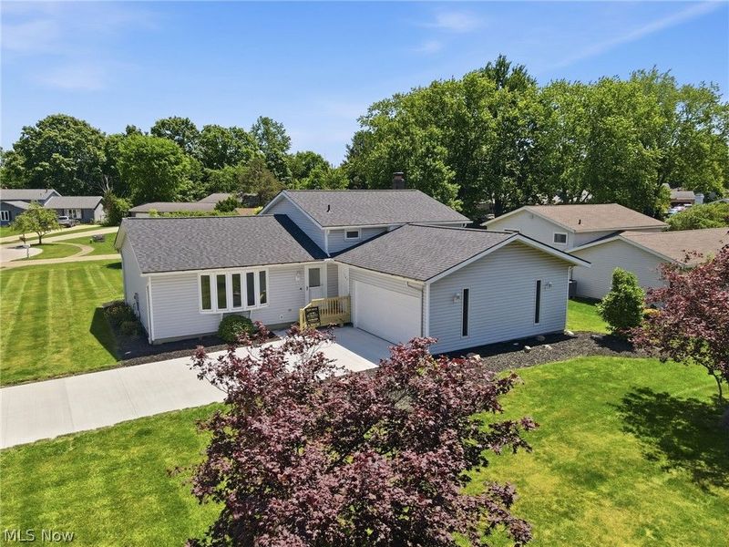 15677 Pinewood Drive , Strongsville, OH 44149 Photo 3