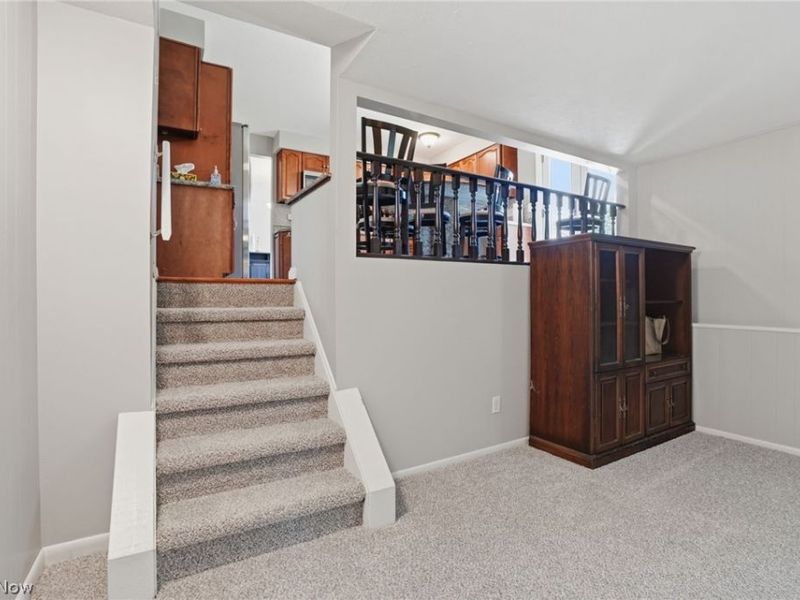 15677 Pinewood Drive , Strongsville, OH 44149 Photo 38