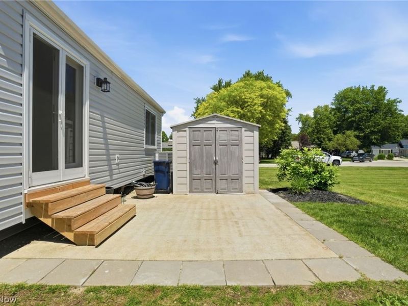 15677 Pinewood Drive , Strongsville, OH 44149 Photo 44