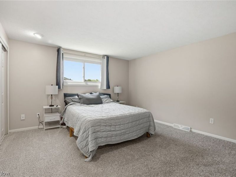 15677 Pinewood Drive , Strongsville, OH 44149 Photo 5