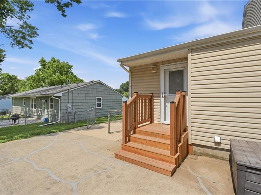 Property Image 38