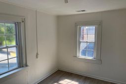 2229 Delano Street photo 4