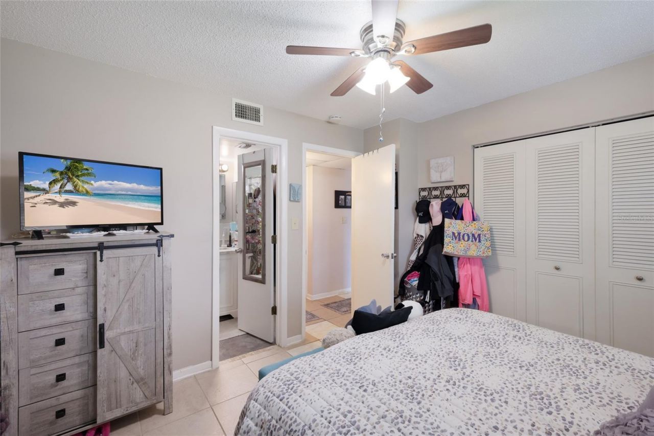 2727 75th Street W, Unit 7A11, Bradenton, FL 34209 Photo