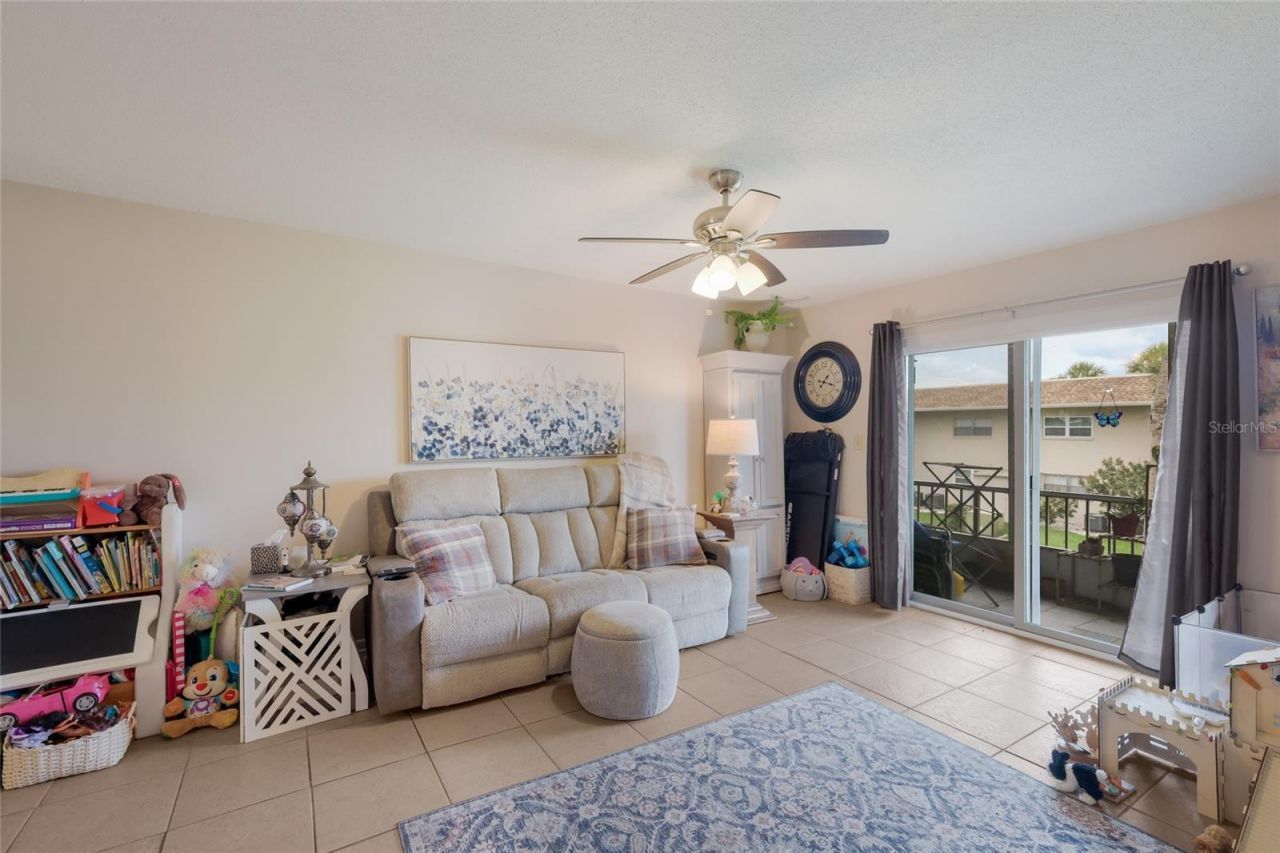 2727 75th Street W, Unit 7A11, Bradenton, FL 34209 Photo