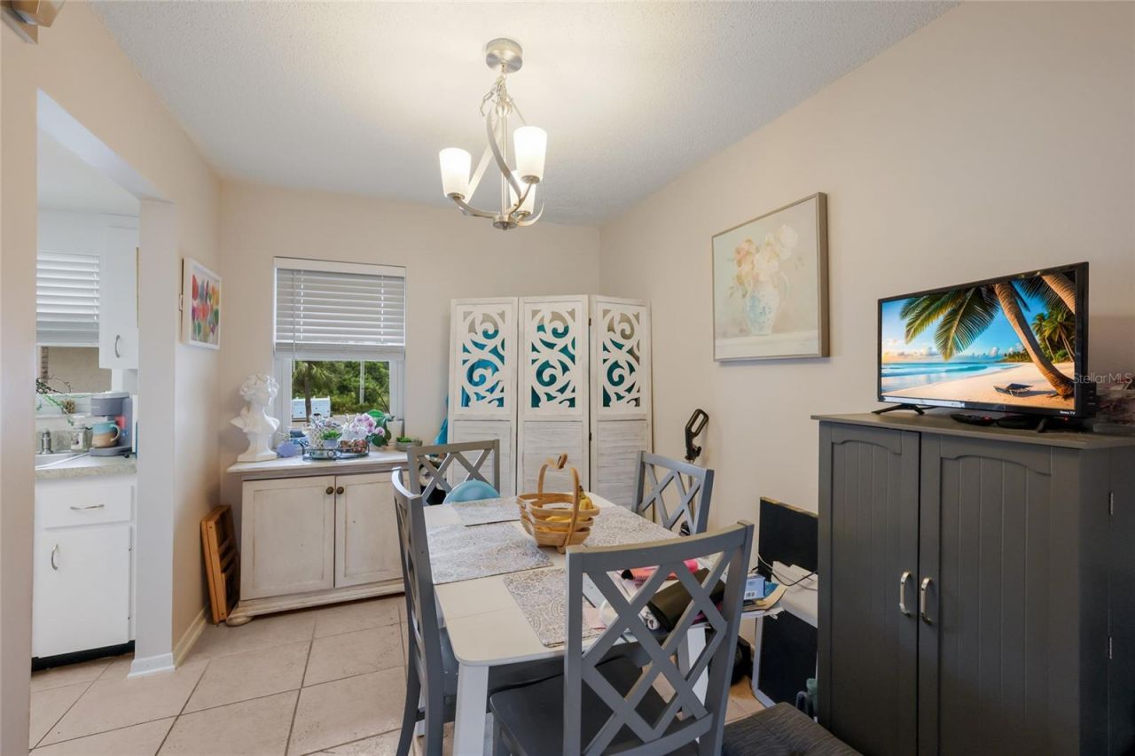 2727 75th Street W, Unit 7A11, Bradenton, FL 34209 Photo