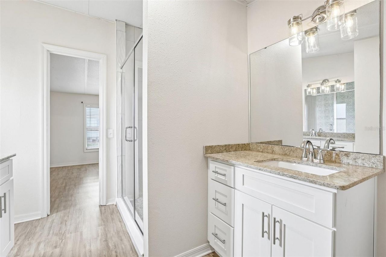 2638 Sea Oats Circle S, Lakeland, FL 33815 Photo