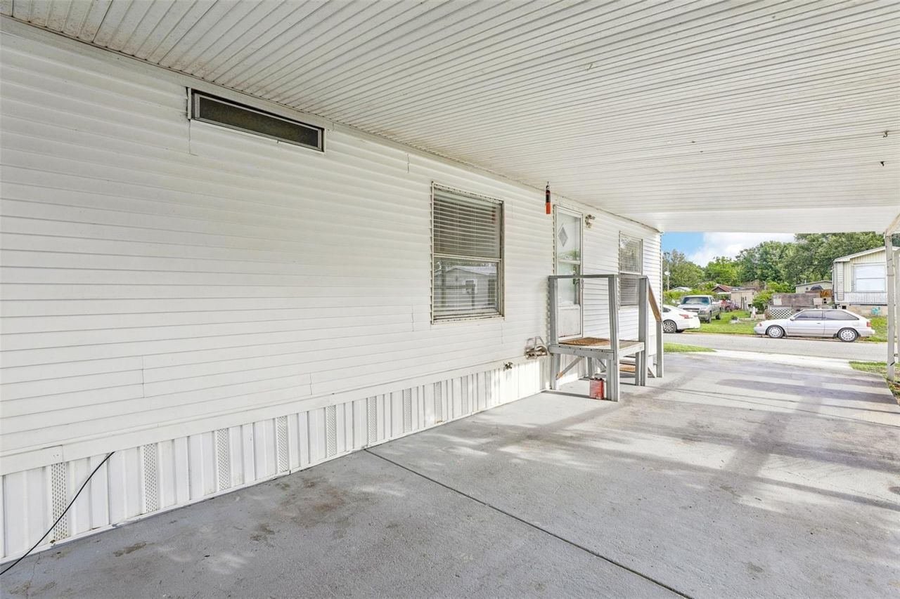 2638 Sea Oats Circle S, Lakeland, FL 33815 Photo