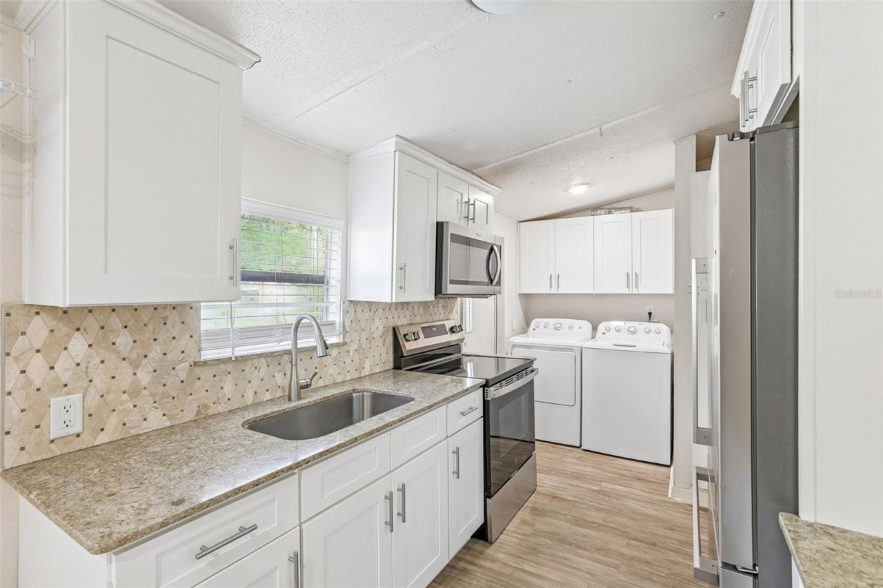 2638 Sea Oats Circle S, Lakeland, FL 33815 Photo