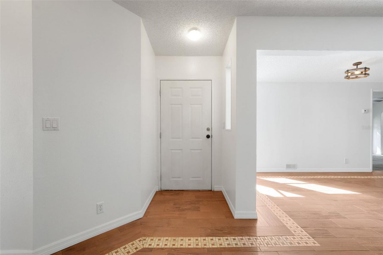 23449 Thomas Allen Road, Howey in the Hills, FL 34737 Photo