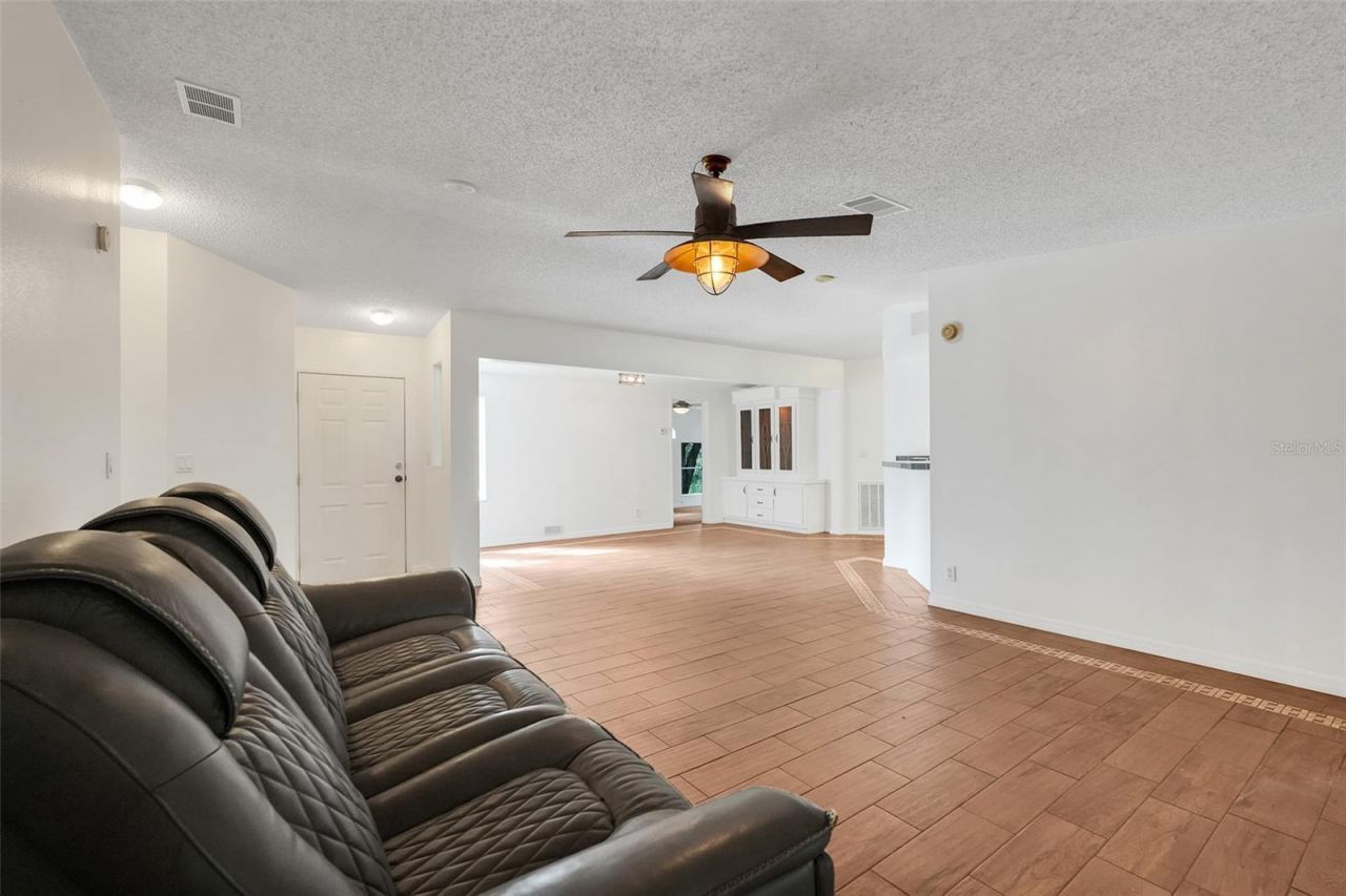 23449 Thomas Allen Road, Howey in the Hills, FL 34737 Photo
