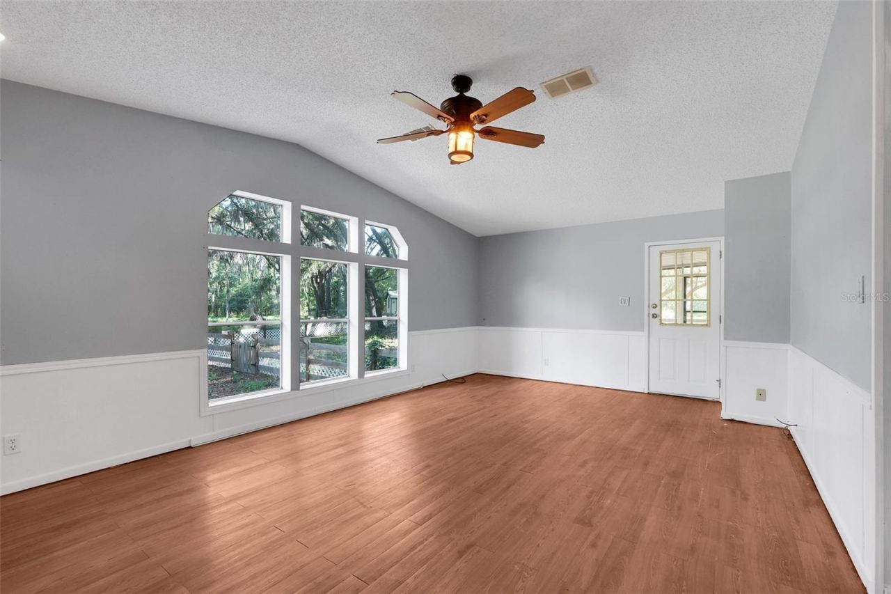 23449 Thomas Allen Road, Howey in the Hills, FL 34737 Photo