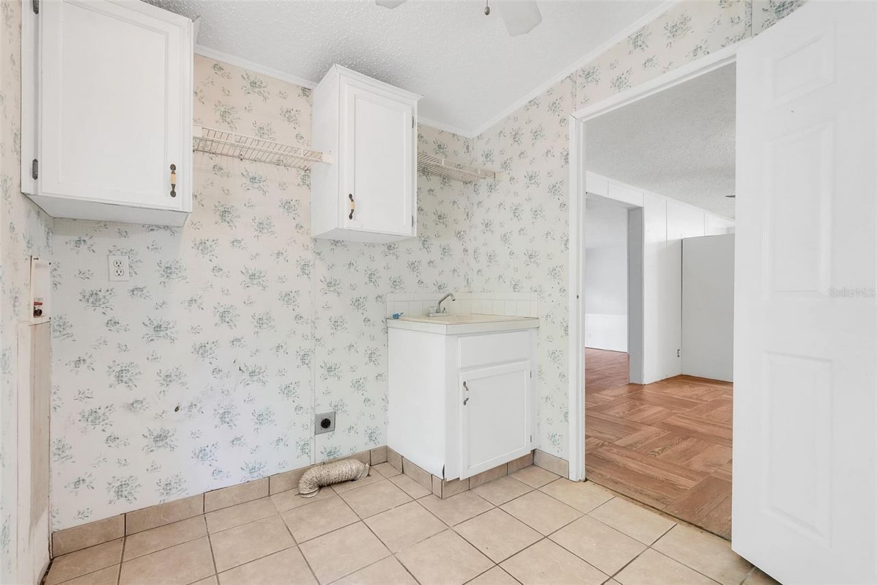 23449 Thomas Allen Road, Howey in the Hills, FL 34737 Photo