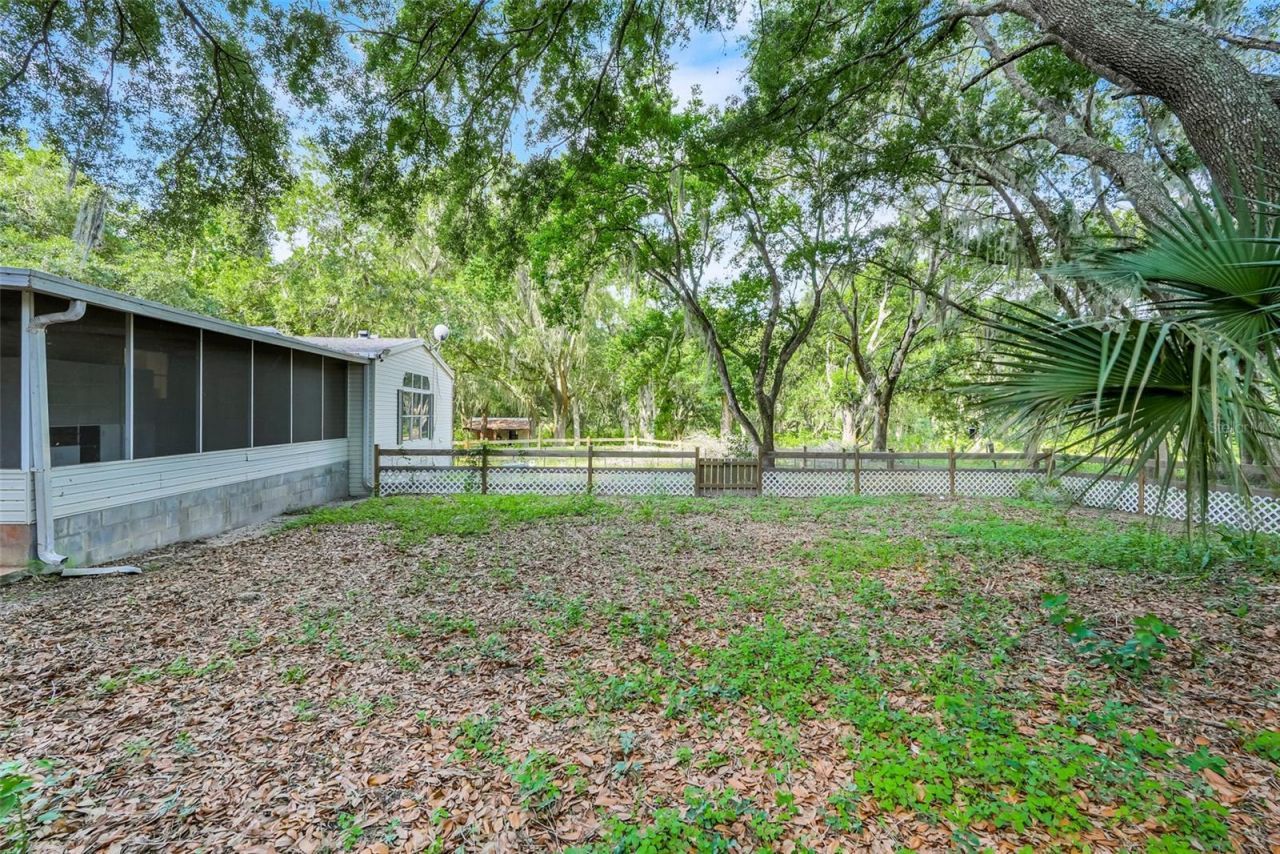 23449 Thomas Allen Road, Howey in the Hills, FL 34737 Photo