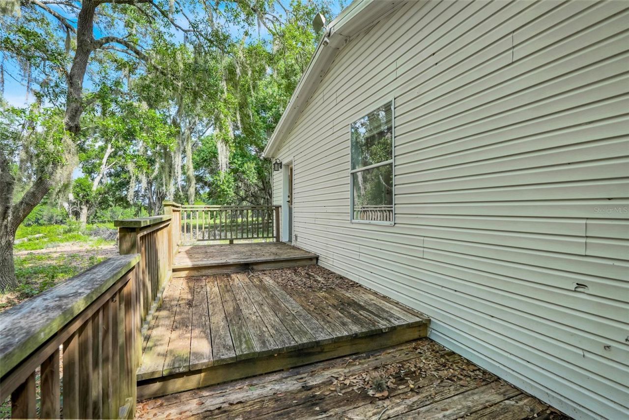 23449 Thomas Allen Road, Howey in the Hills, FL 34737 Photo