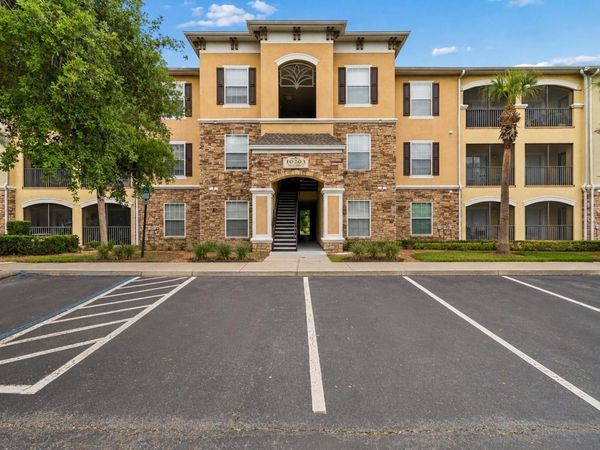 10203 COURTNEY PALMS BOULEVARD , Unit 103, TAMPA, FL 33619