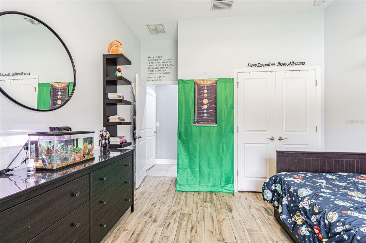 2616 Milford Berry Lane , Tampa, FL 33618 Photo