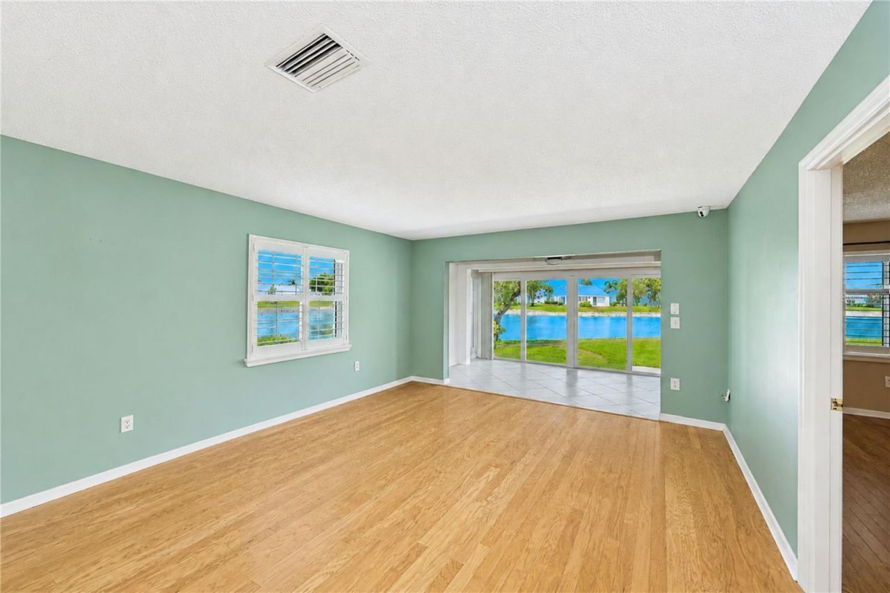 9425 Andover Circle , Bradenton, FL 34210 Photo