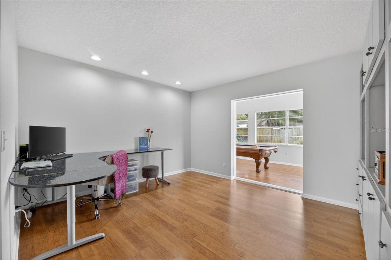 703 Isleton Drive , Brandon, FL 33511 Photo