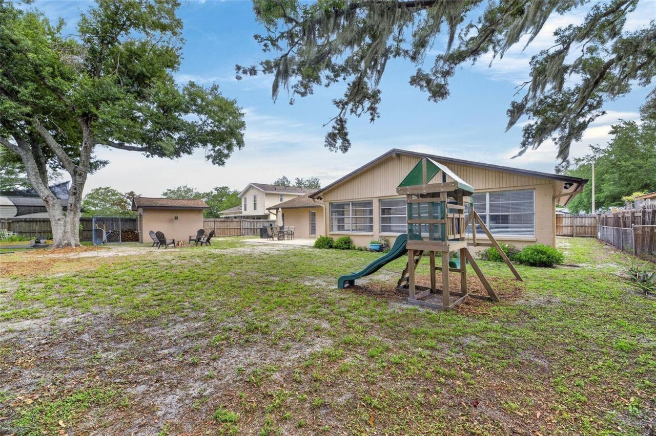 703 Isleton Drive , Brandon, FL 33511 Photo