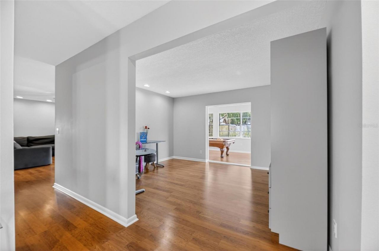 703 Isleton Drive , Brandon, FL 33511 Photo