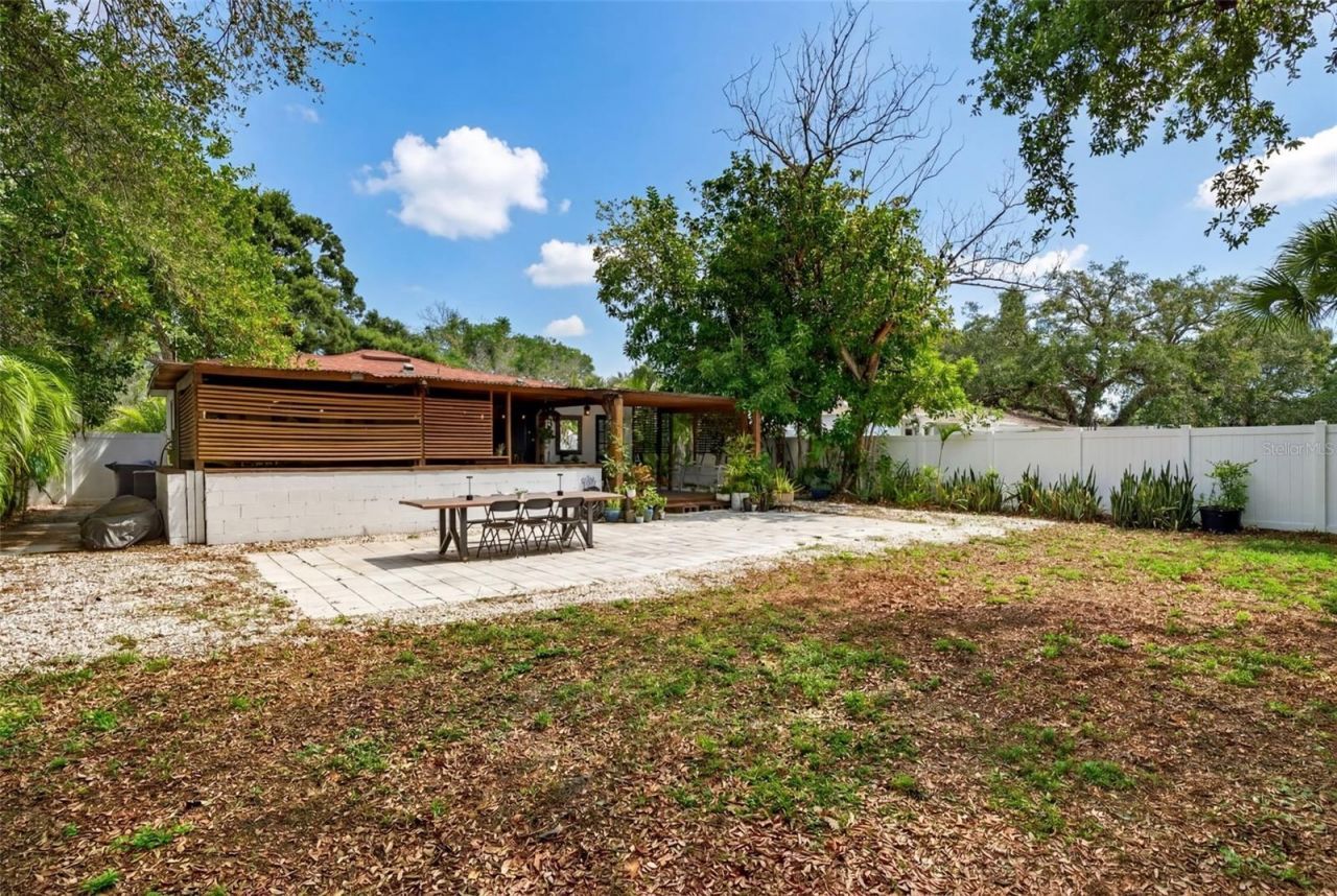 824 59th Ave Ne, Saint Petersburg, FL 33703 Photo