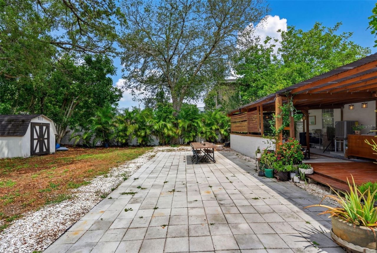 824 59th Ave Ne, Saint Petersburg, FL 33703 Photo