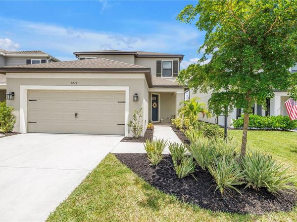 9240 TEQUILA SUNRISE DRIVE , SARASOTA, FL 34241