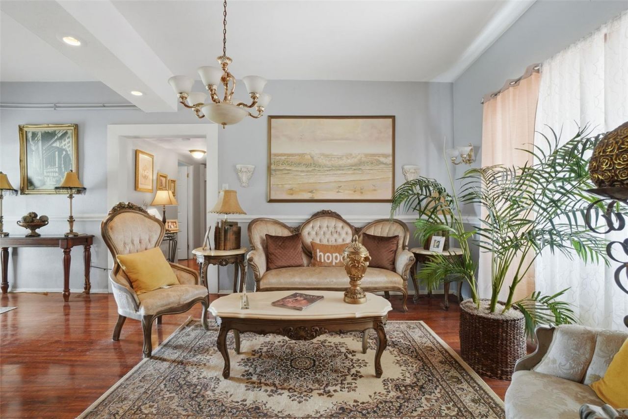301 Verbena Drive, Orlando, FL 32807 Photo