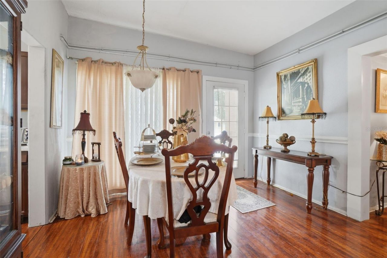 301 Verbena Drive, Orlando, FL 32807 Photo