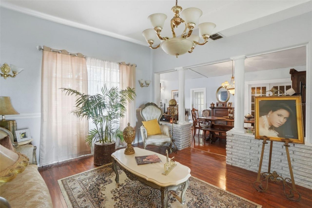 301 Verbena Drive, Orlando, FL 32807 Photo