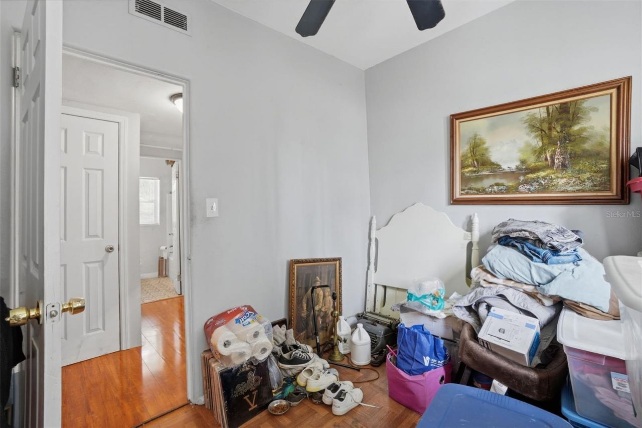 301 Verbena Drive, Orlando, FL 32807 Photo
