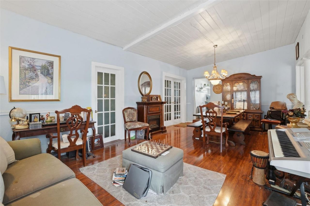 301 Verbena Drive, Orlando, FL 32807 Photo