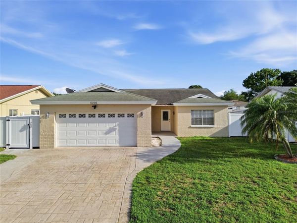 6292 109TH AVENUE N, PINELLAS PARK, FL 33782