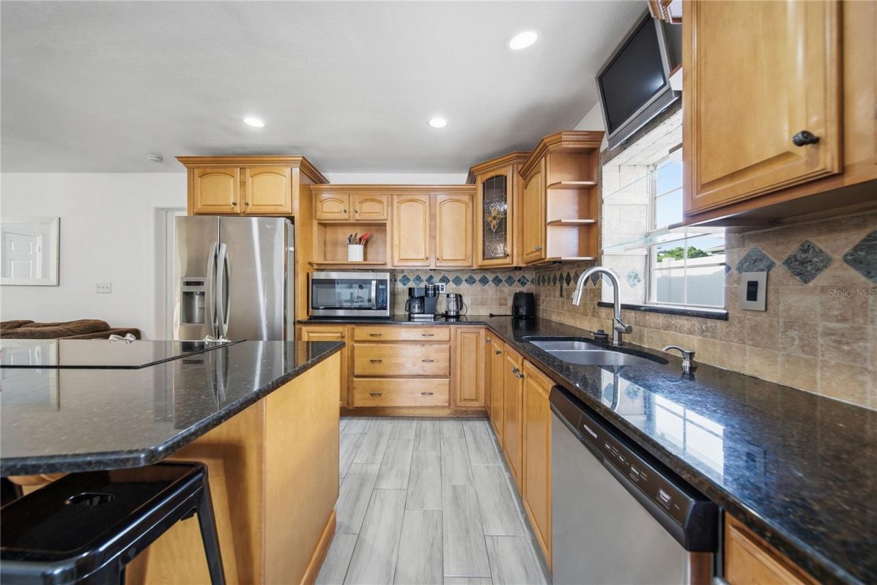 6292 109th Avenue N, Pinellas Park, FL 33782 Photo