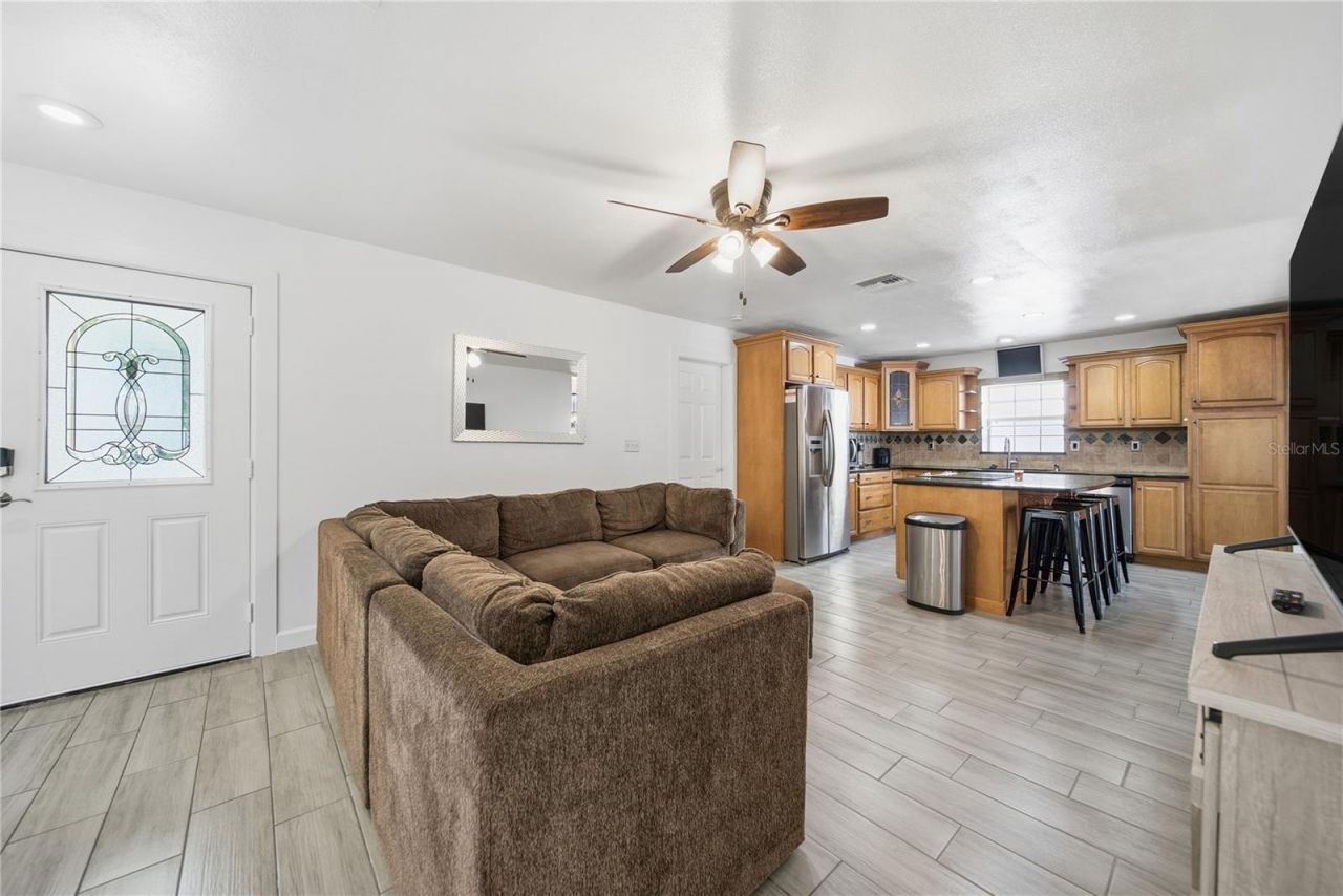 6292 109th Avenue N, Pinellas Park, FL 33782 Photo