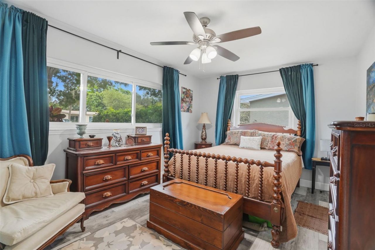 2050 75th Street N, Saint Petersburg, FL 33710 Photo