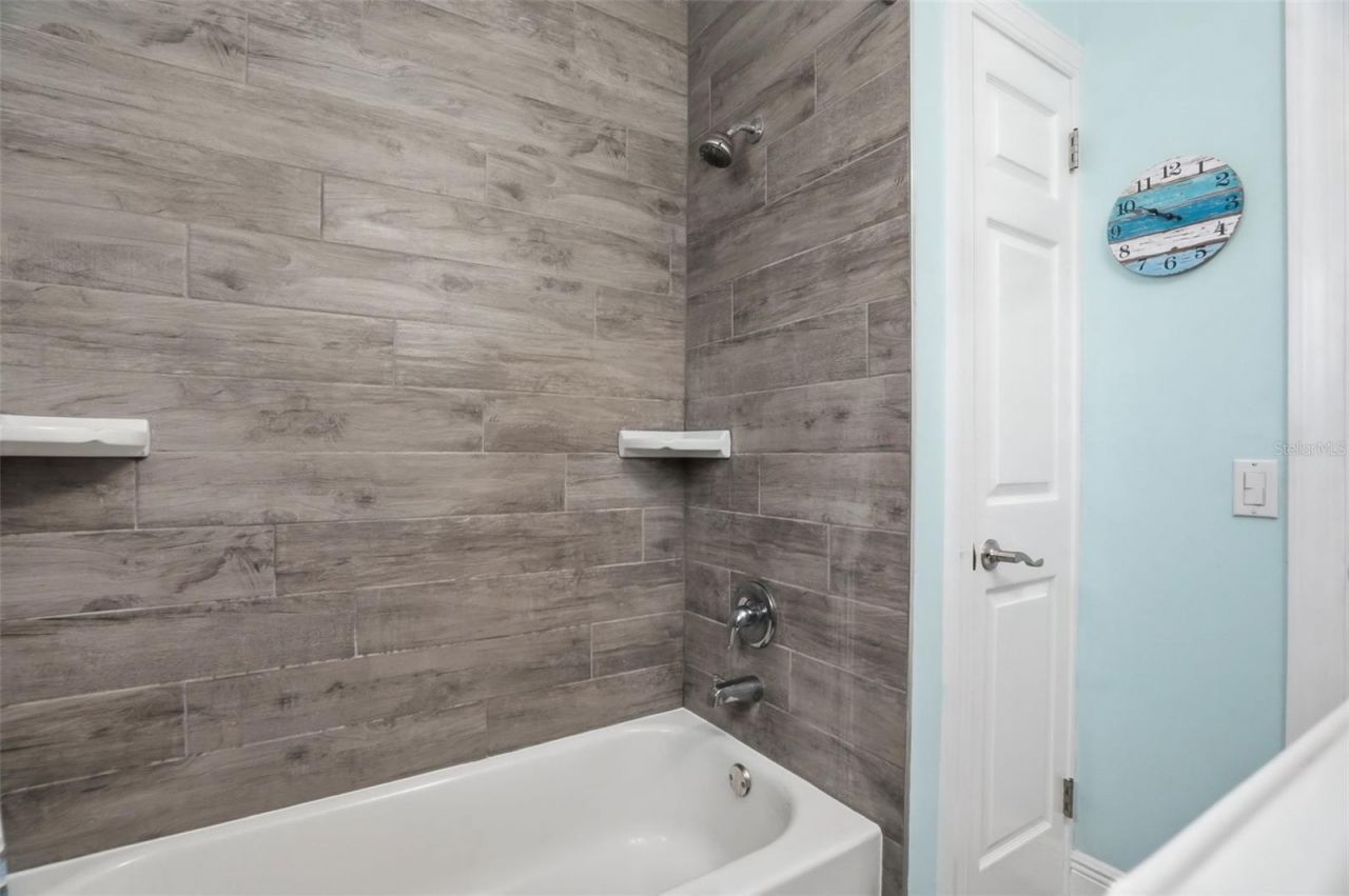 2050 75th Street N, Saint Petersburg, FL 33710 Photo