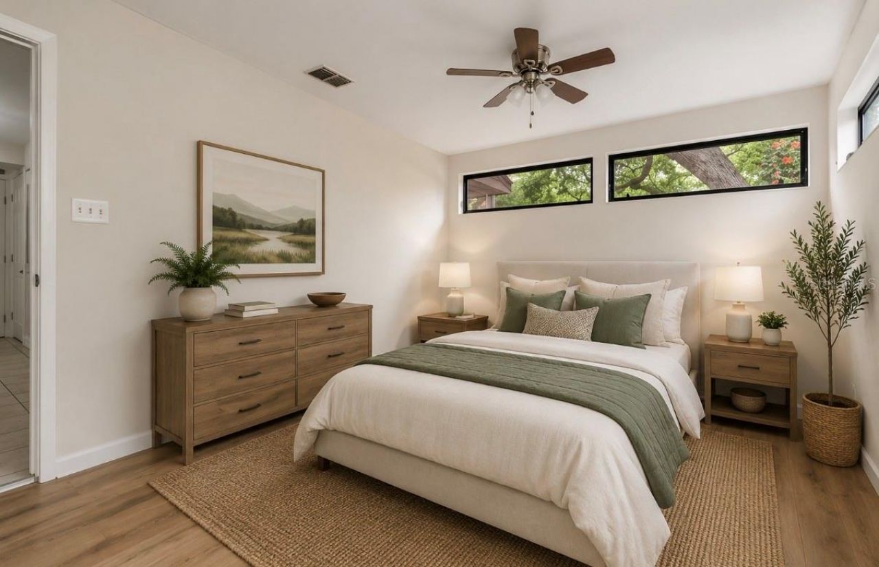 930 Montrose Boulevard N, Saint Petersburg, FL 33703 Photo