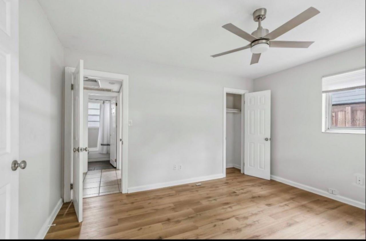 930 Montrose Boulevard N, Saint Petersburg, FL 33703 Photo