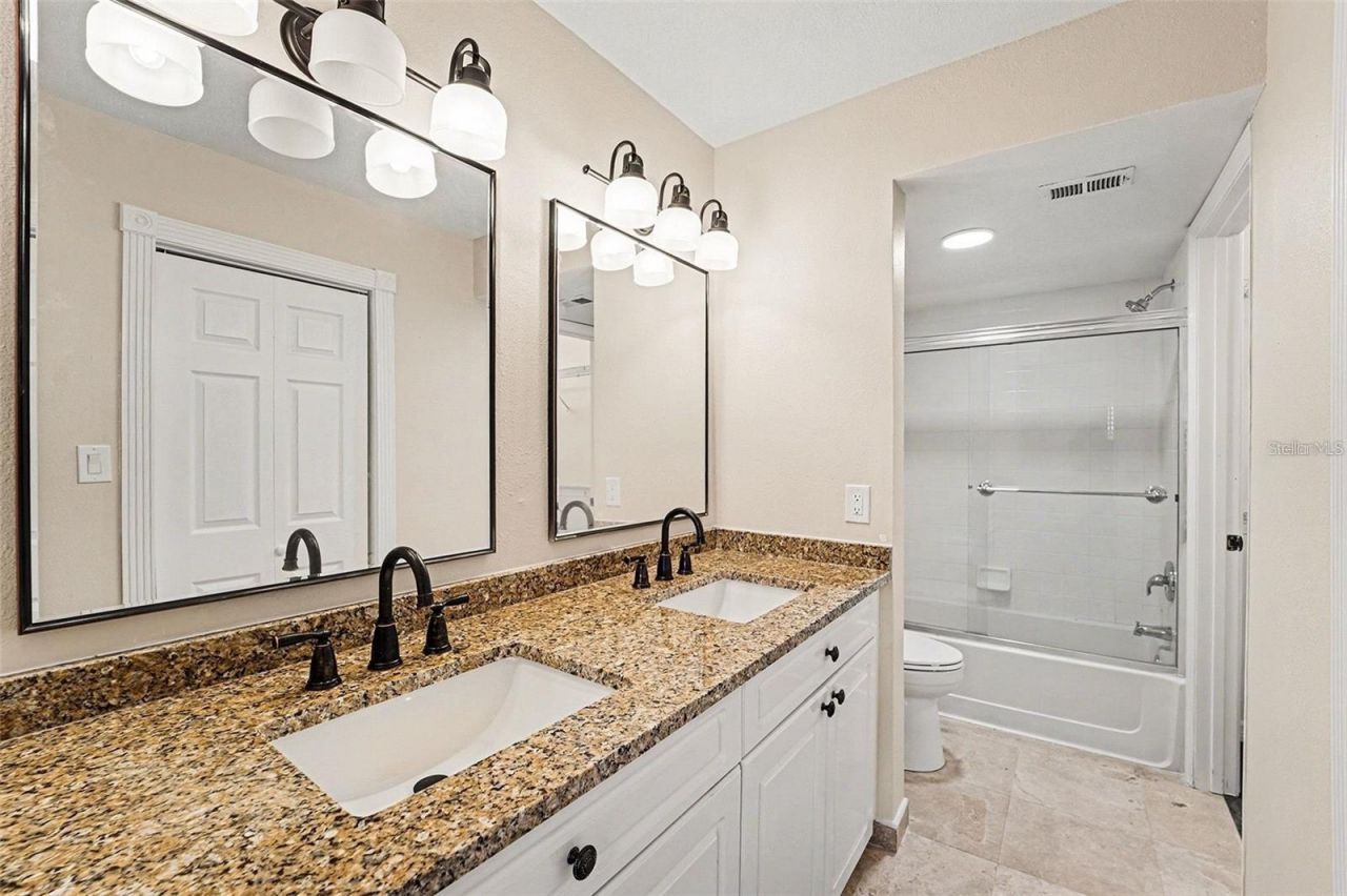 5567 Sea Forest Drive, Unit 324, New Port Richey, FL 34652 Photo
