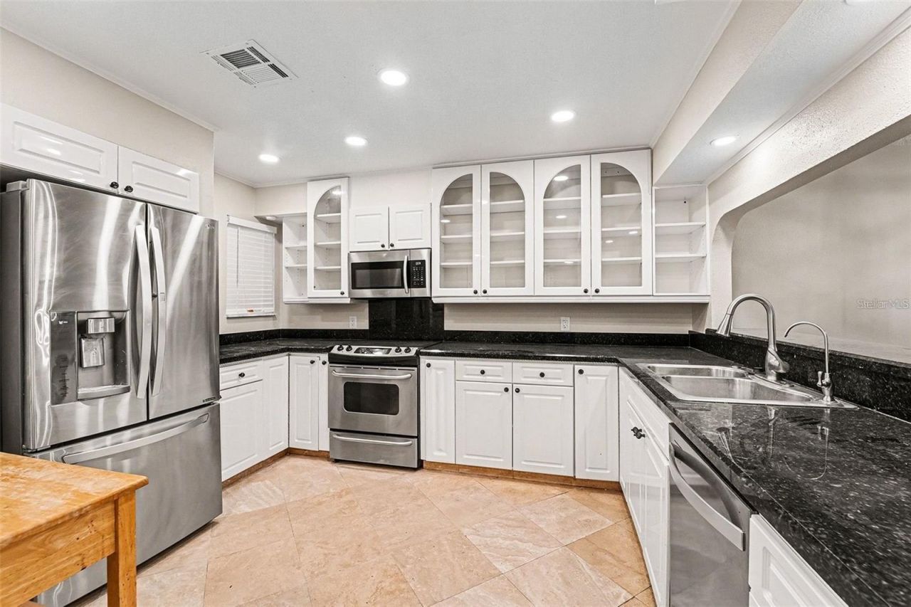 5567 Sea Forest Drive, Unit 324, New Port Richey, FL 34652 Photo