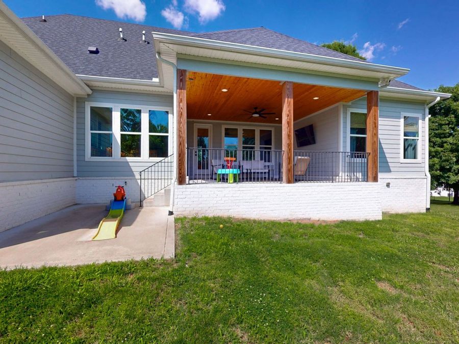Property Image 37