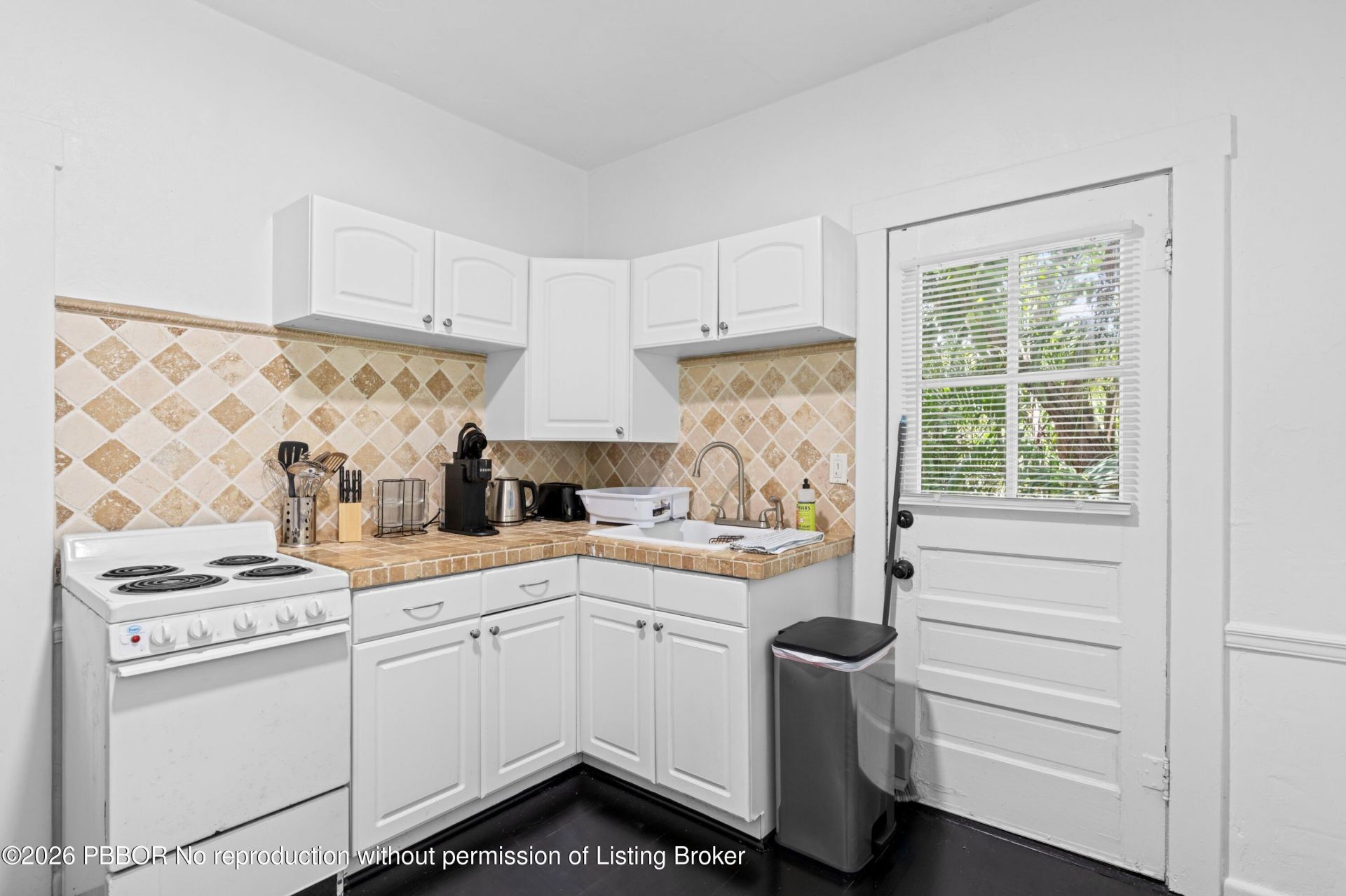333 Marlborough Road, West Palm Beach, FL 33405 Photo
