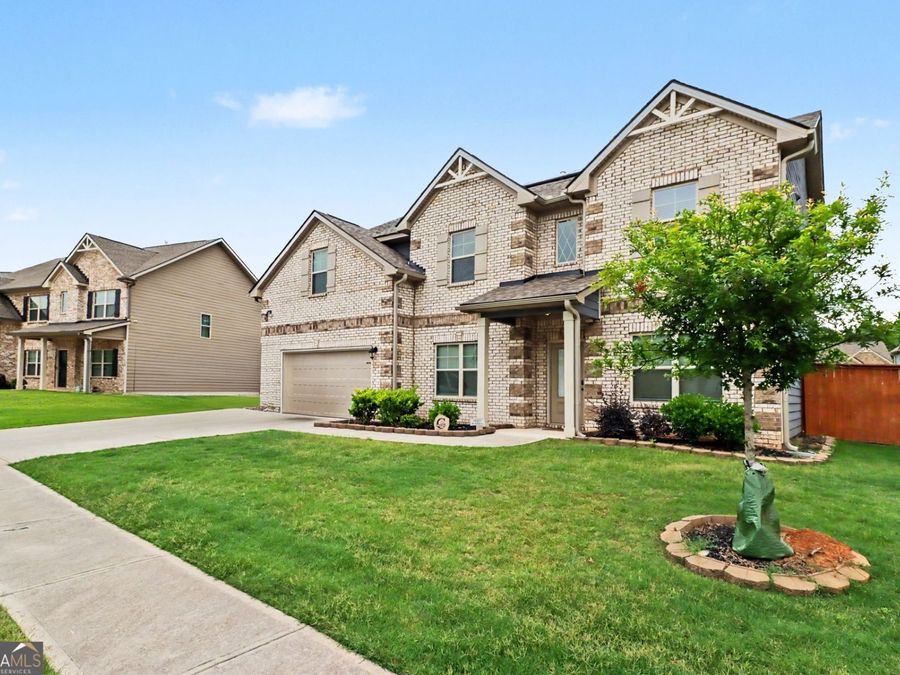 Property Image 4