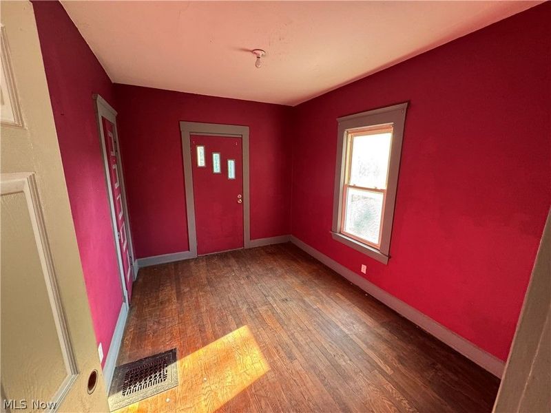 14148 Berwyn Avenue , Cleveland, OH 44111 Photo 9