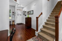 533 Pleasant Side Drive photo 4