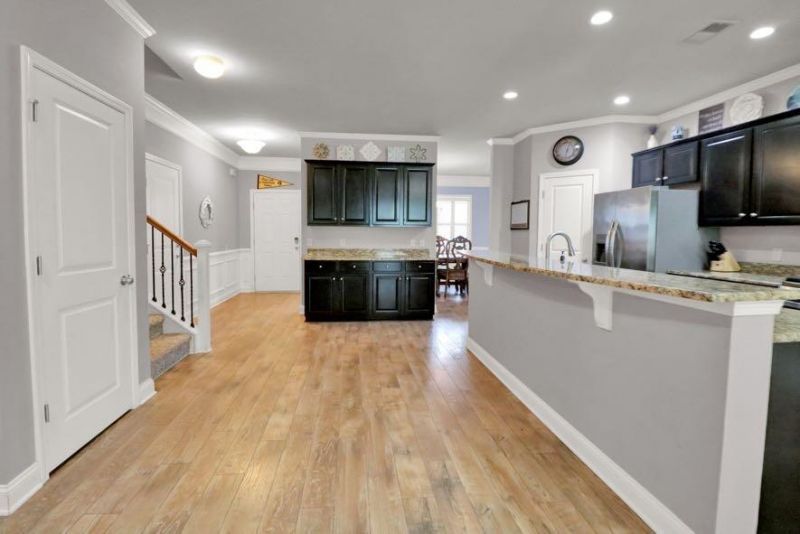 608 Bridgewater Court Photo 10