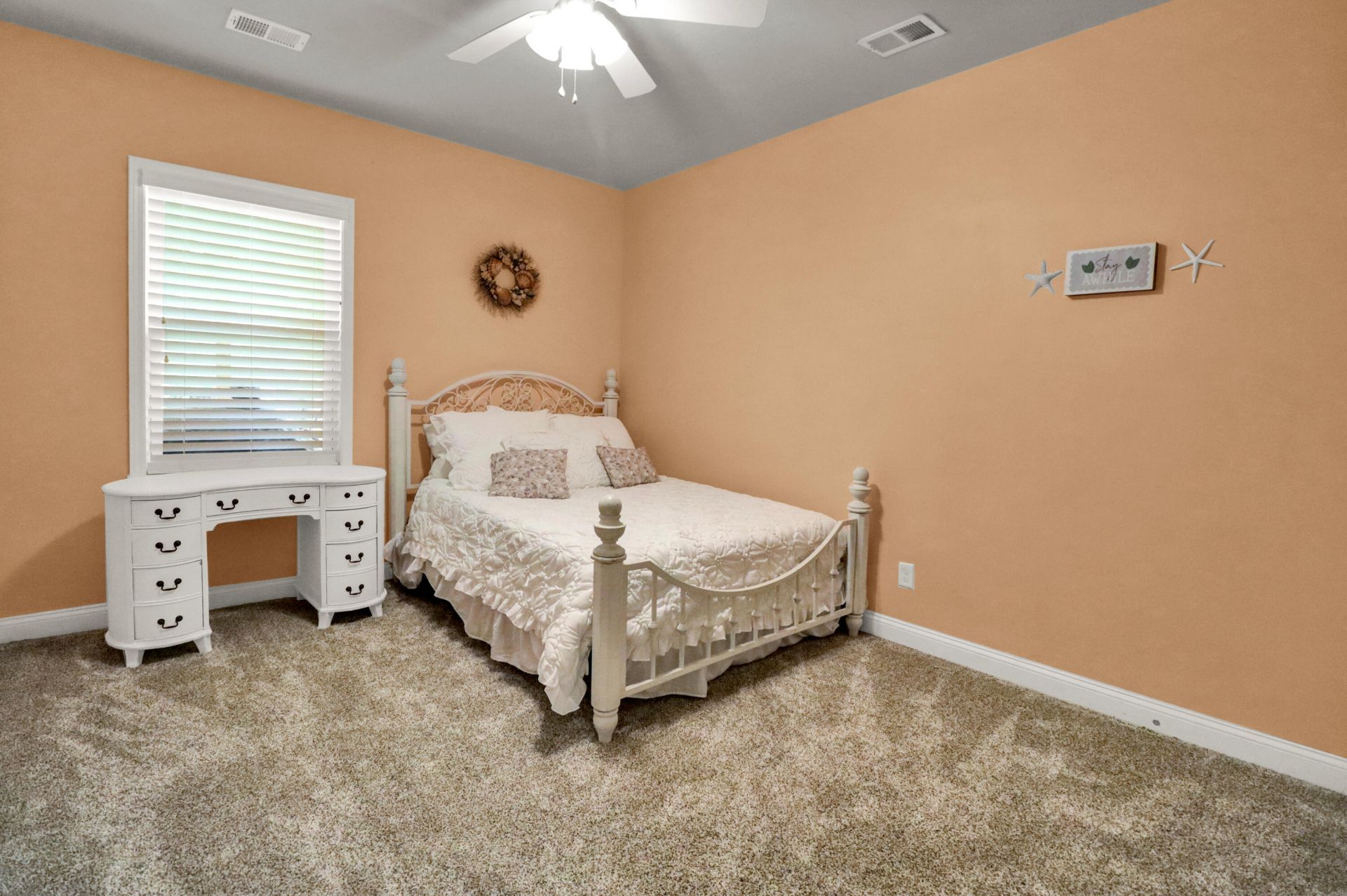 608 Bridgewater Court Photo 19