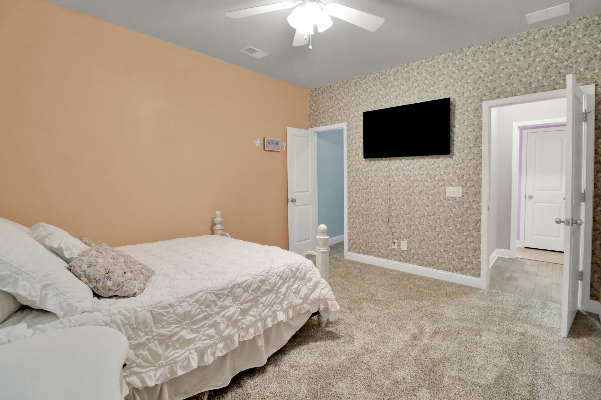 608 Bridgewater Court Photo 20